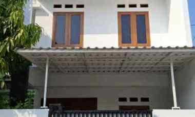Minimalis Modern 2Lt, Hsp Utara, Semi Furnished, Kompl. Batan, Ciputat