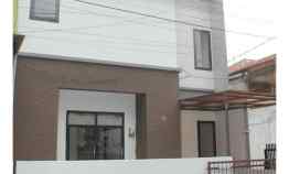 Rumah 2 Lantai Siap Huni Komplek Antapani dekat Terminal Antapani Bdg