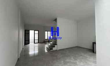 dijual rumah komplek aston villa jalan