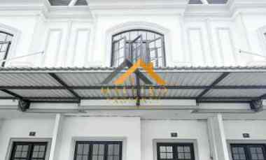 dijual rumah komplek aston villa jalan