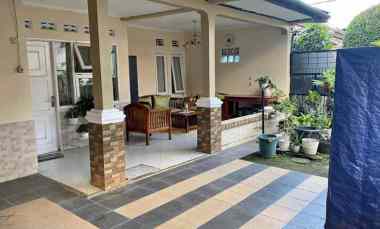 dijual rumah komplek bandung indah raya
