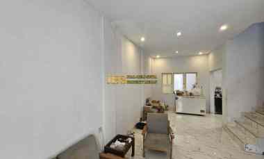 dijual rumah komplek belibis