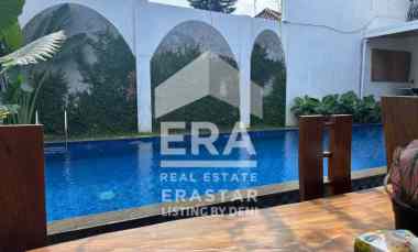 dijual rumah komplek bulog