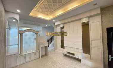 dijual rumah komplek cemara asri jalan