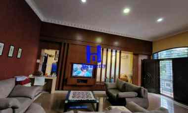 dijual rumah komplek cemara asri jalan