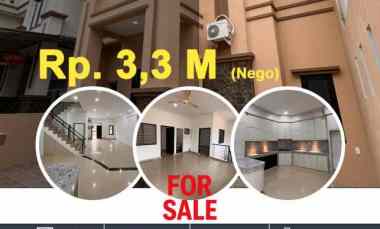 dijual rumah komplek cemara asri jalan