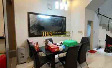 dijual rumah komplek cemara asri jalan