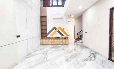 dijual rumah komplek cemara asri jalan