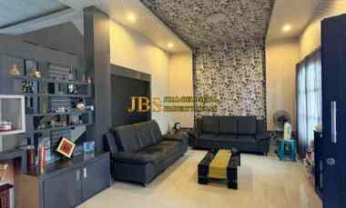dijual rumah komplek cemara asri jalan