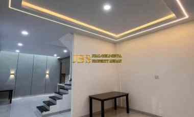 dijual rumah komplek cemara harmoni