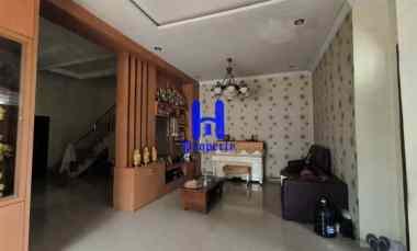 dijual rumah komplek cemara hijau jalan