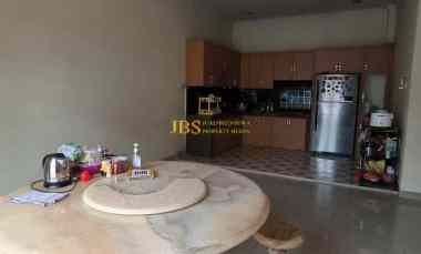 dijual rumah komplek cemara hijau jalan