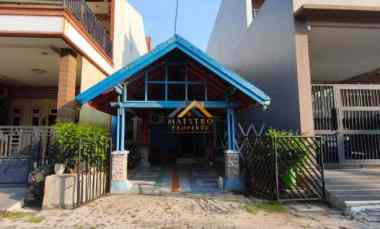 dijual rumah komplek cemara hijau jalan