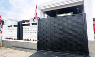 dijual rumah komplek cidura regency