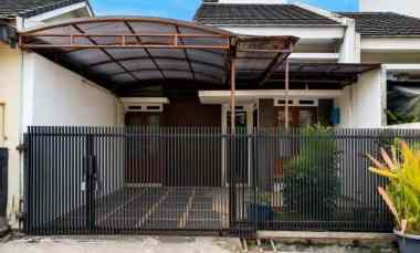 dijual rumah komplek ciganitri permai