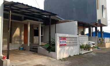 gambar dijual rumah komplek cilame
