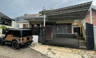 dijual rumah komplek cipta graha gunung