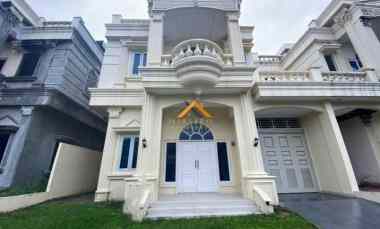 Dijual Rumah Siap Huni di Komplek Citra Garden Cluster Royal Garden
