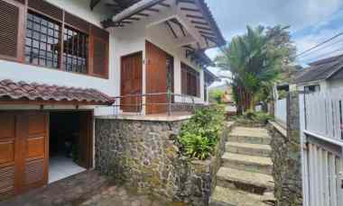 dijual rumah komplek citra green garden