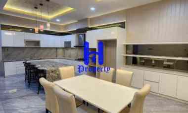 dijual rumah komplek citraland gama