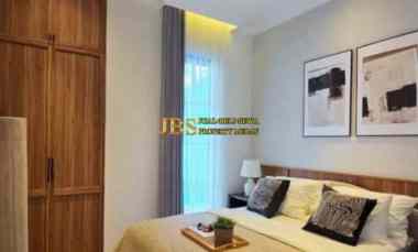 dijual rumah komplek citraland gama