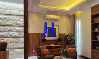 dijual rumah komplek citraland gama