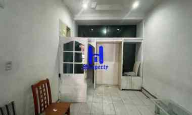 dijual rumah komplek deli indah