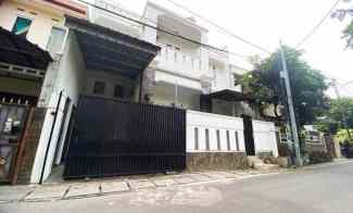 Rumah Dijual di Komplek DKI Joglo dekat Universitas Mercu Buana