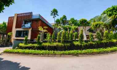 dijual rumah komplek eksklusif resort