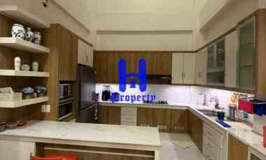dijual rumah komplek evergreen jalan