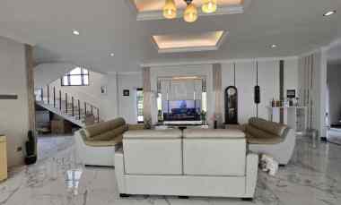 dijual rumah komplek gegerkalong permai