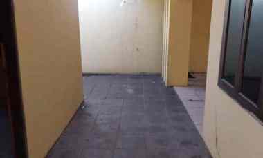 dijual rumah komplek graha safira semtim semarang
