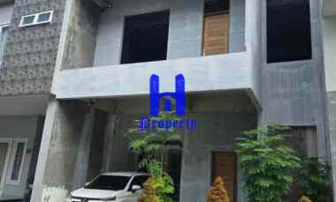 dijual rumah komplek grand cemara asri