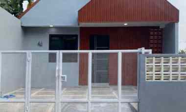 dijual rumah komplek griya cihanjuang