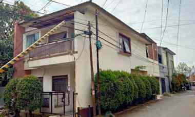 dijual rumah komplek kiara sari asri