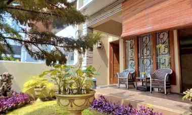 dijual rumah komplek ligamas