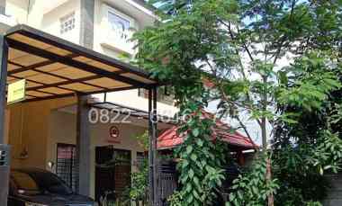 dijual rumah komplek lumbung padi merah