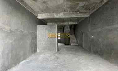 dijual rumah komplek madio regency