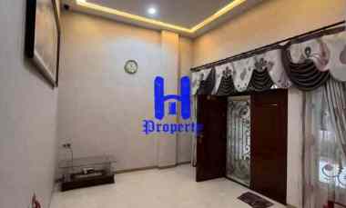 dijual rumah komplek makmur garden