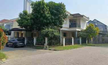 dijual rumah komplek metro permata