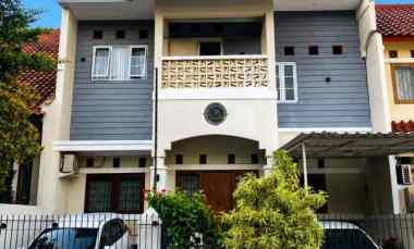 dijual rumah komplek mitra dago