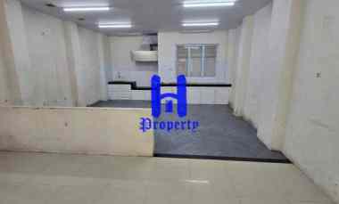 dijual rumah komplek mutiara palace