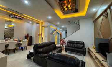 dijual rumah komplek mutiara residence