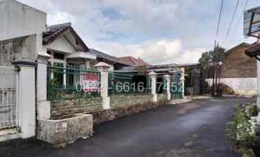 dijual rumah komplek padasuka cimahi