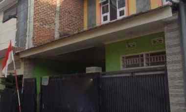 dijual rumah komplek pakusarakan cipageran