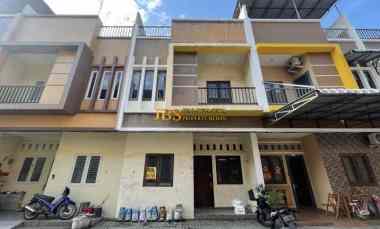 dijual rumah komplek pandan hijau residence