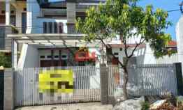 dijual rumah komplek pelangi antapani