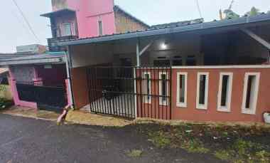 Rumah Baru Selesai Renov Siap Huni Strategis dalam Komplek Permata