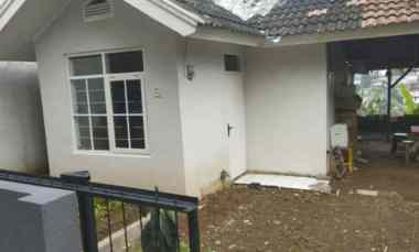 dijual rumah komplek perumahan unisba