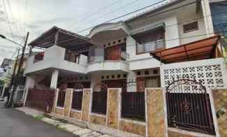 Rumah dalam Komplek Perumklar DKI Pondok Kelapa Siap Huni dekat Toll